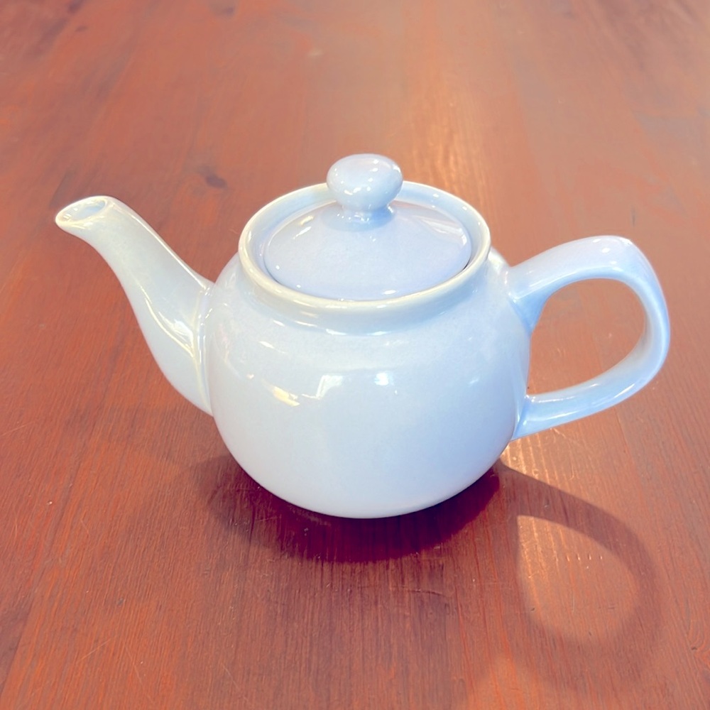 Old Amsterdam Porcelain Works Powder Blue 2 cup Tea Pot